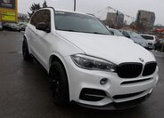 BMW X5 SUV 3,0 l 280 kw