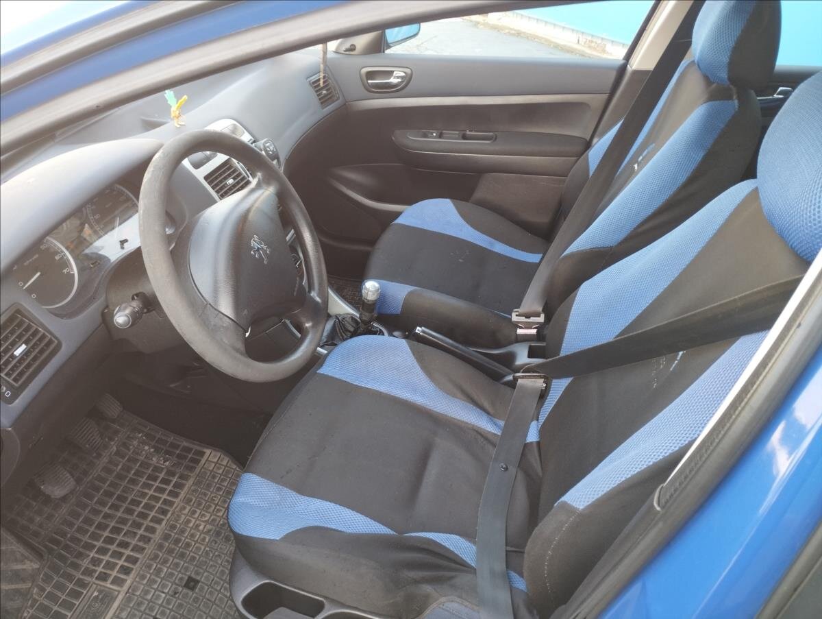 Peugeot 307 Kombi 1,4 l 65 kw