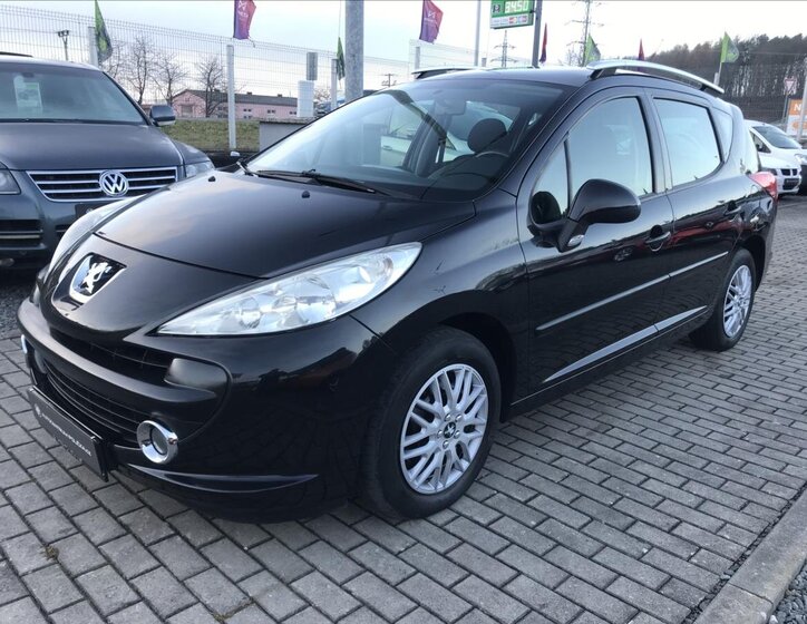 Peugeot 207 Hatchback 1,6 l 88 kw