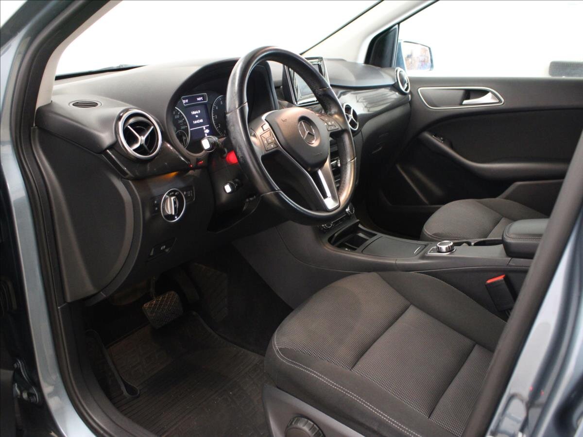 Mercedes-Benz Třídy B Kombi 1,6 l 90 kw