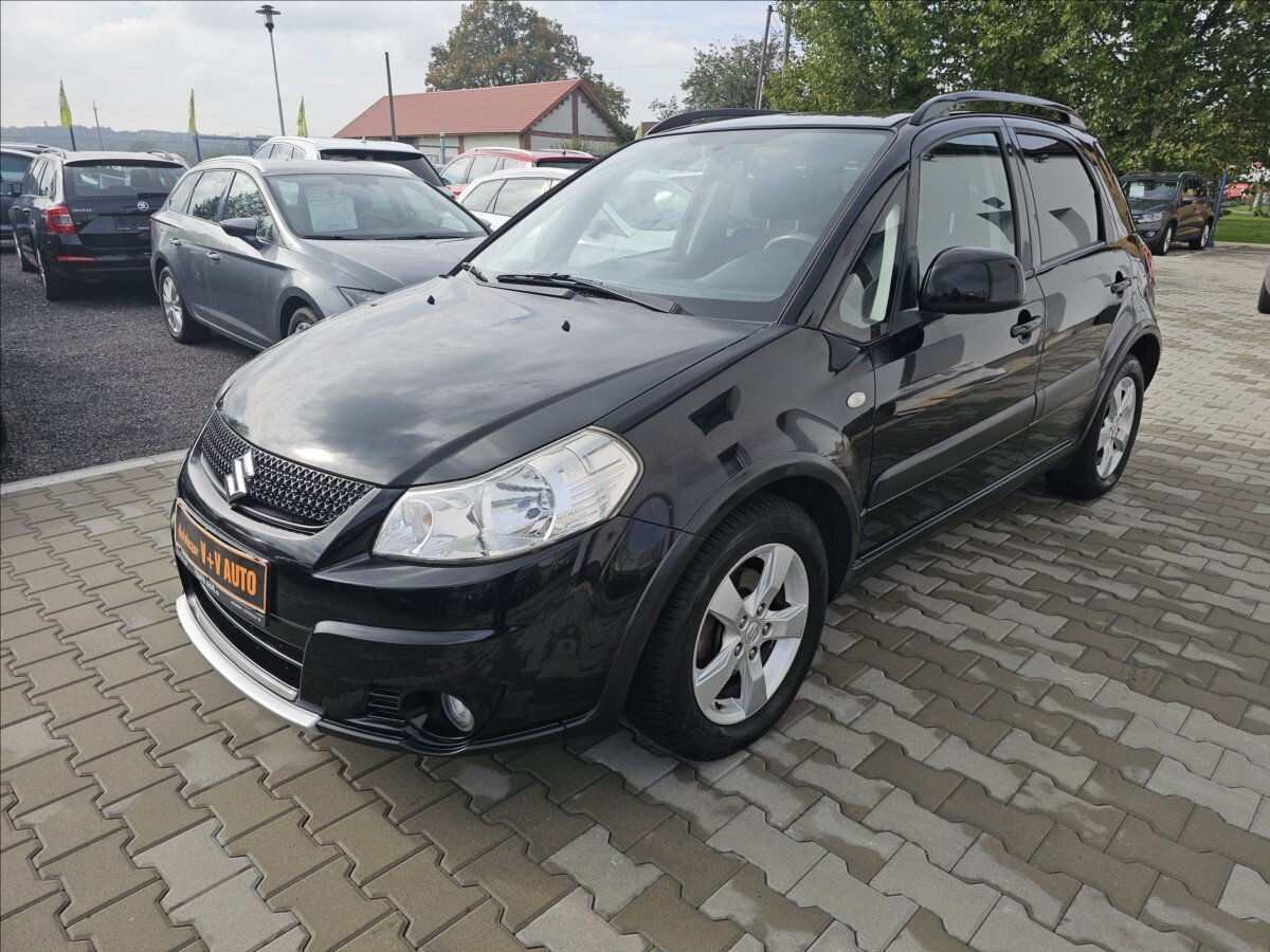 Suzuki SX4 Hatchback 1,6 l 88 kw