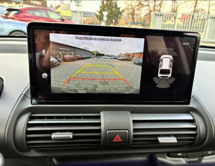 Hyundai Inster SUV / Terénní 0,0 84 kw