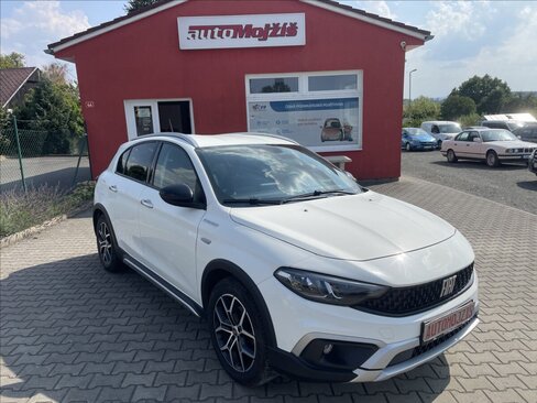 Fiat Tipo Hatchback 999,0 73 kw