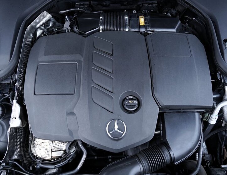 Mercedes-Benz Třídy E Sedan 2,0 l 143 kw