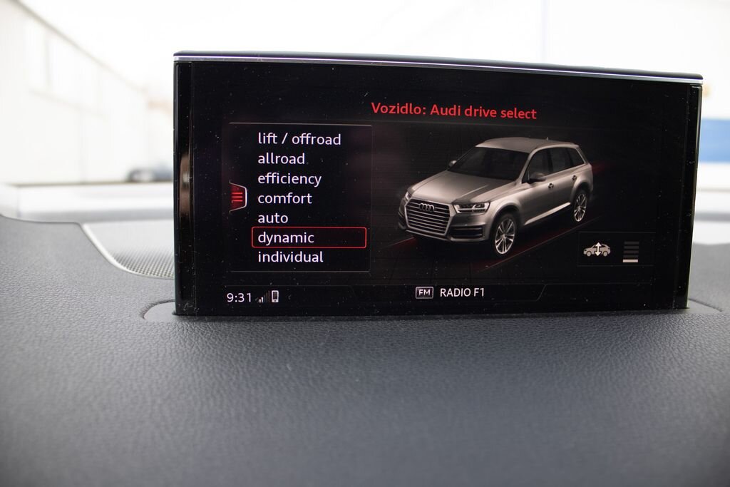 Audi SQ7 SUV / Terénní 4,0 l 320 kw