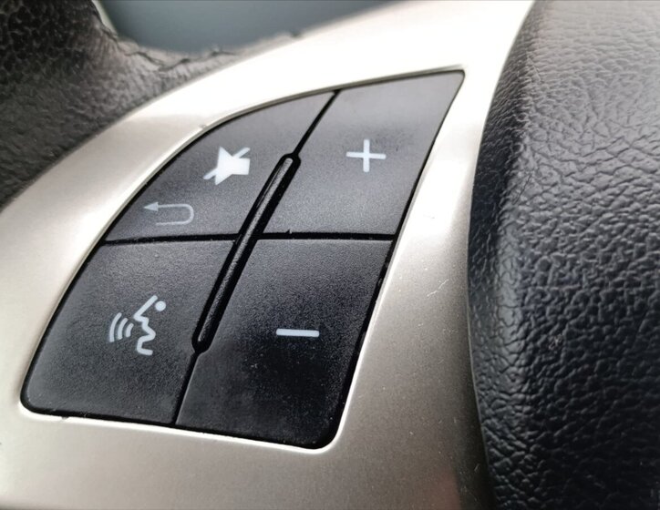 Lancia Y Hatchback 1,2 l 51 kw