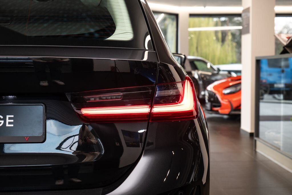 BMW Řada 3 Kombi 2,0 l 110 kw