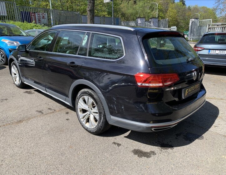 Volkswagen Passat Kombi 2,0 l 140 kw