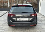 Volkswagen Passat Kombi 1,5 l 110 kw