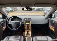 Volvo V50 25