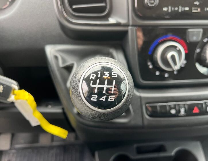 Toyota Proace Max 18