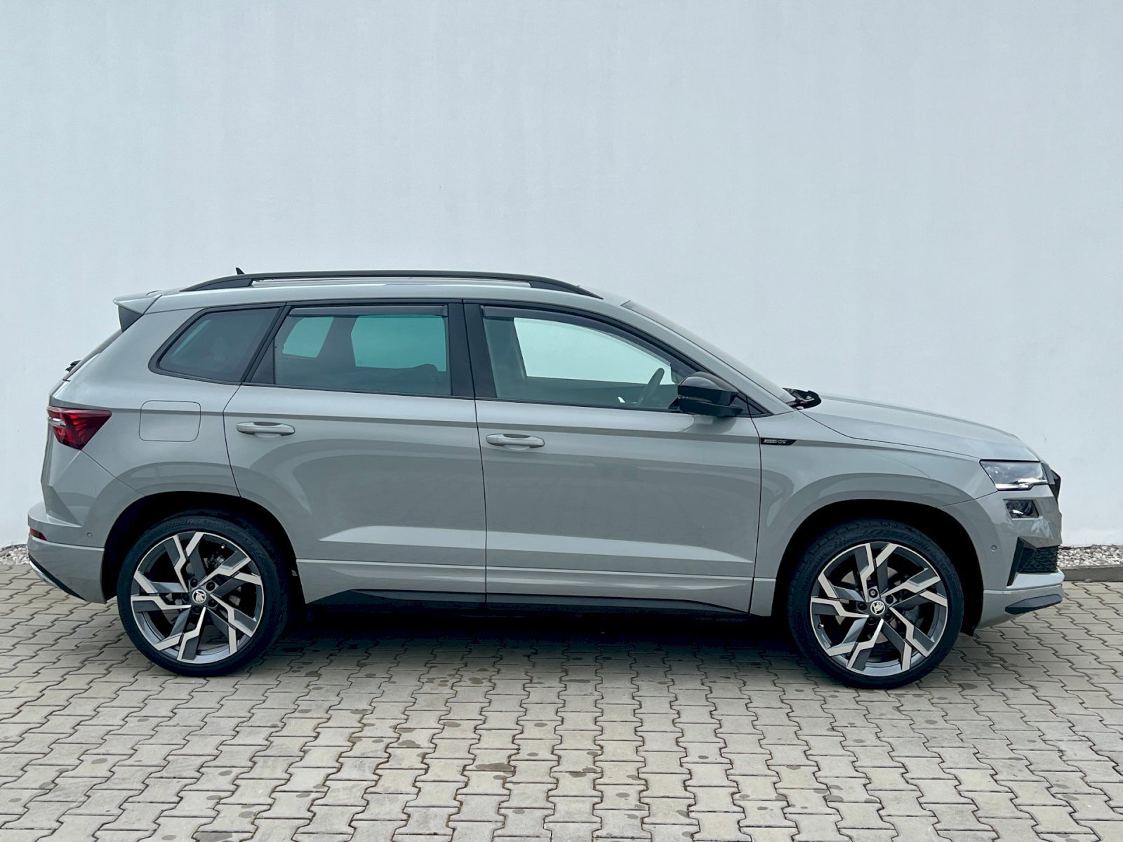 Škoda Karoq SUV / Terénní 1,5 l 110 kw