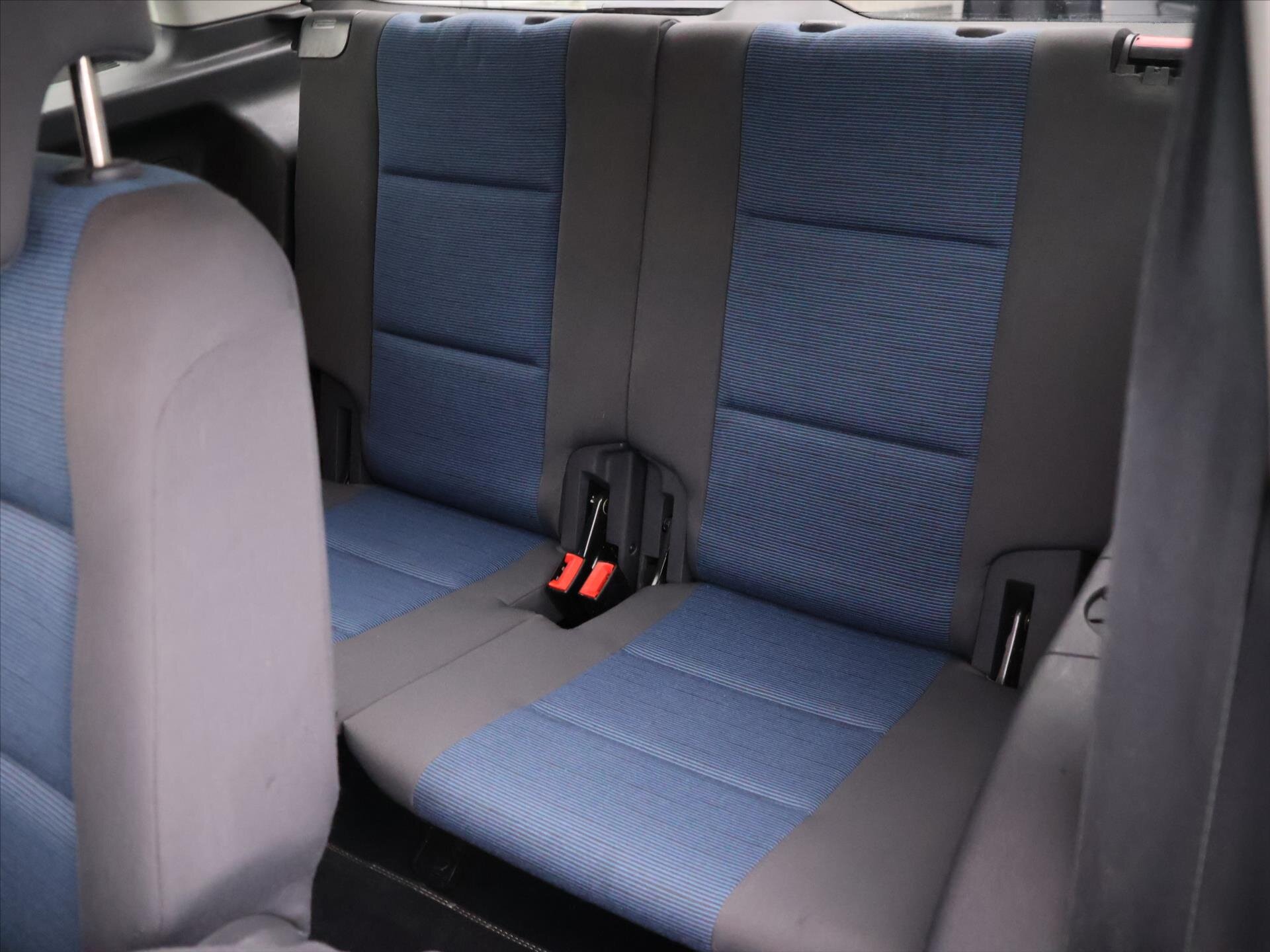 Volkswagen Touran MPV 1,9 l 77 kw