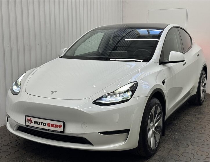 Tesla Model Y SUV 0,0 378 kw