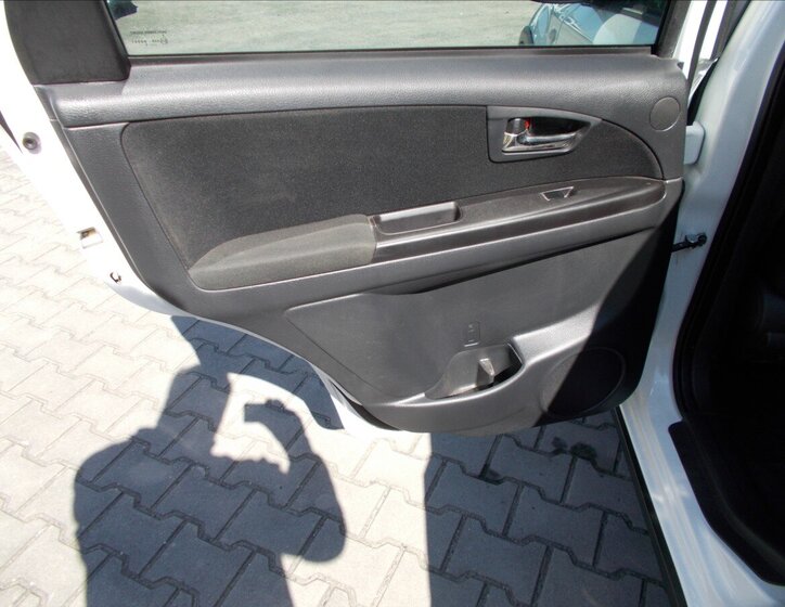 Fiat Sedici Hatchback 1,6 l 88 kw