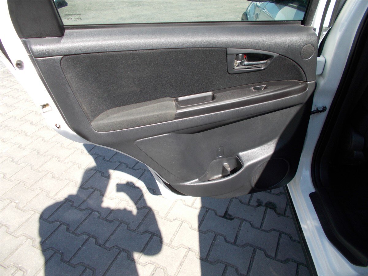 Fiat Sedici Hatchback 1,6 l 88 kw