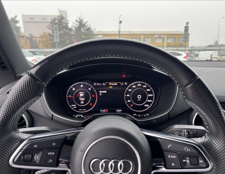 Audi TT 12