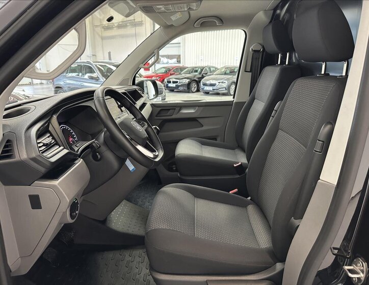 Volkswagen Transporter 17