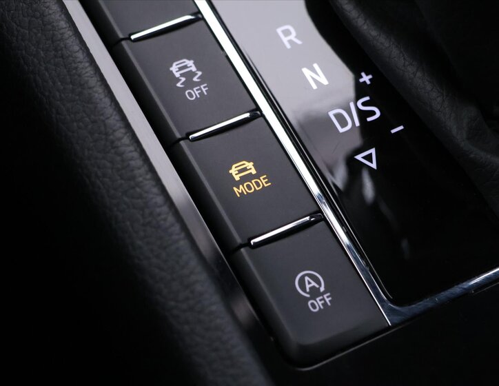 Škoda Superb Kombi 2,0 l 147 kw