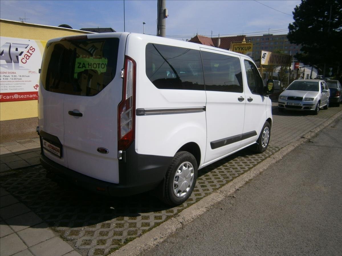 Ford Transit Custom Kombi 2,2 l 114 kw