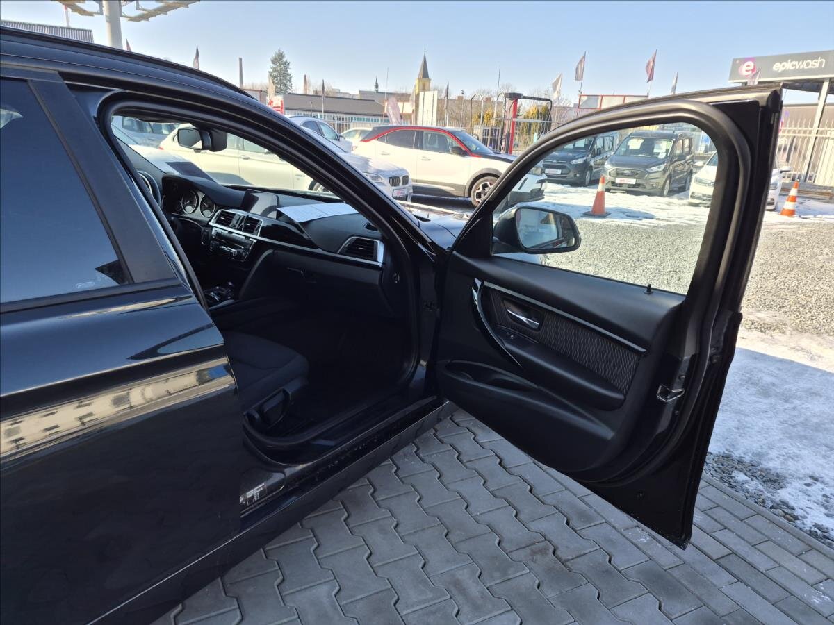 BMW Řada 3 Kombi 2,0 l 140 kw