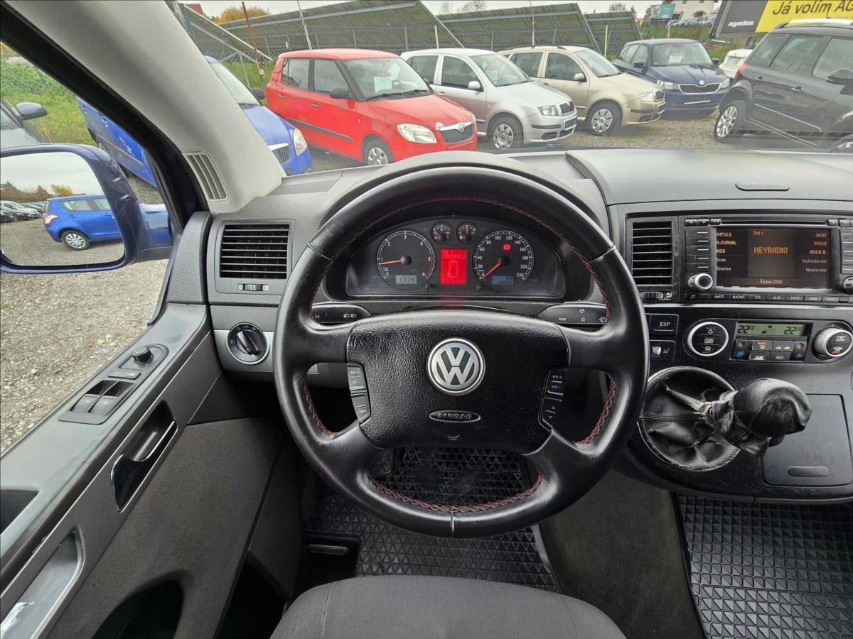 Volkswagen Multivan Kombi 2,5 l 128 kw