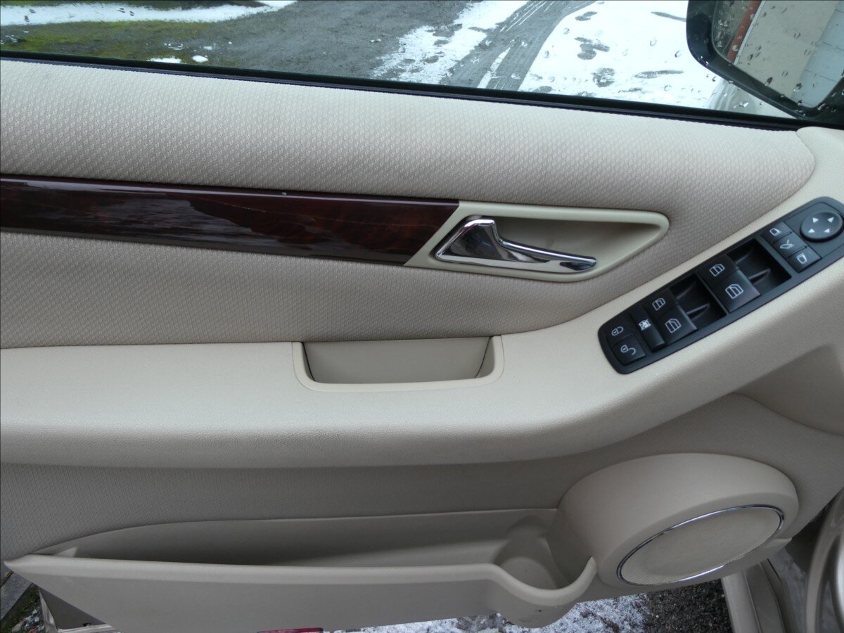 Mercedes-Benz Třídy B Hatchback 2,0 l 80 kw