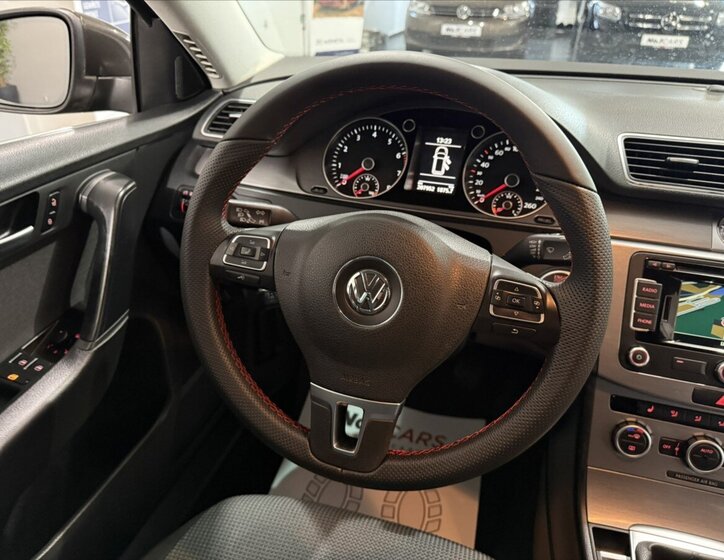 Volkswagen Passat Kombi 1,4 l 90 kw