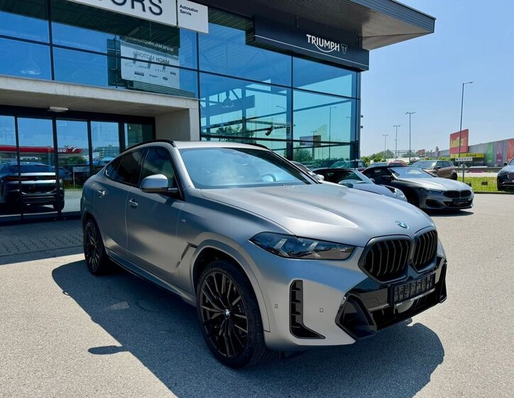 BMW X6 SUV / Terénní 4,4 l 210 kw