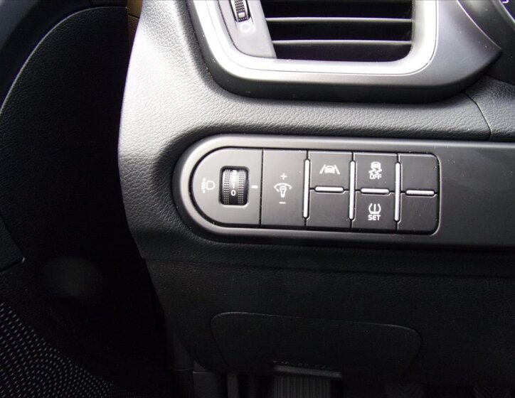 KIA Ceed Kombi 1,5 l 117 kw