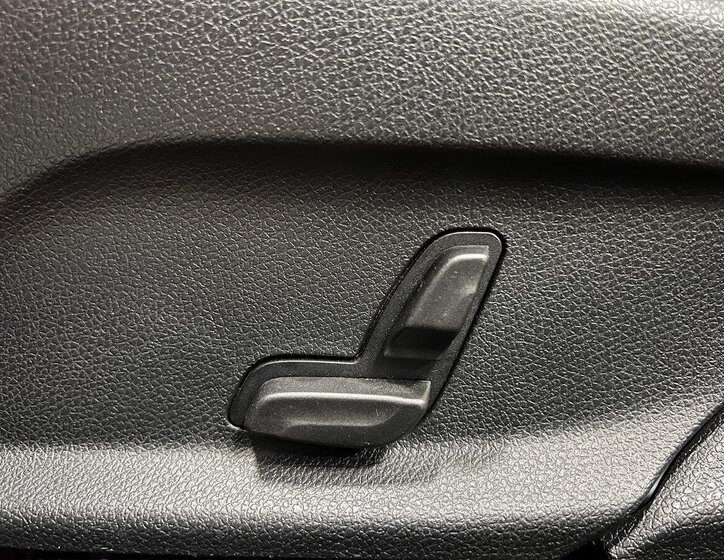 Mercedes-Benz Třídy E 24