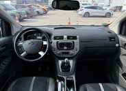 Ford Kuga SUV / Terénní 2,0 l 100 kw