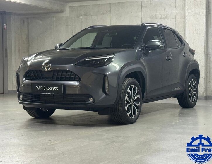 Toyota Yaris Cross SUV / Terénní 1,5 l 85 kw