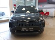 Toyota Corolla Cross CUV 2,0 l 112 kw