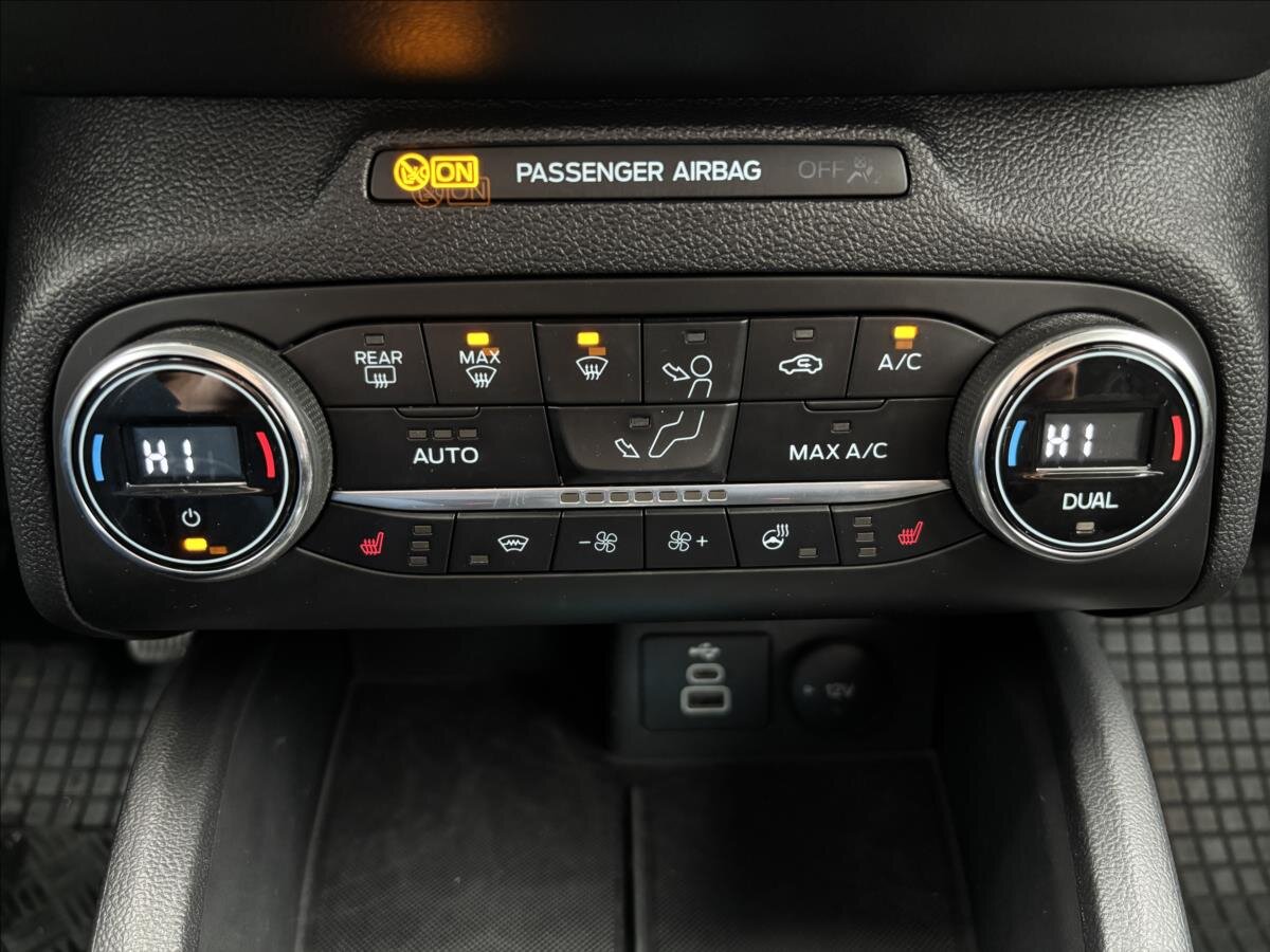 Ford Focus Kombi 1,5 l 88 kw