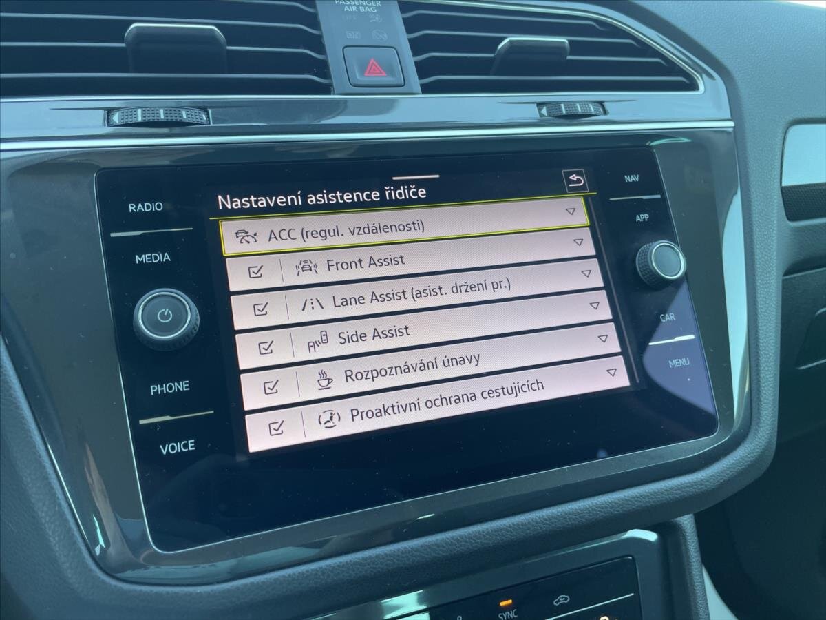 Volkswagen Tiguan SUV / Terénní 2,0 l 90 kw