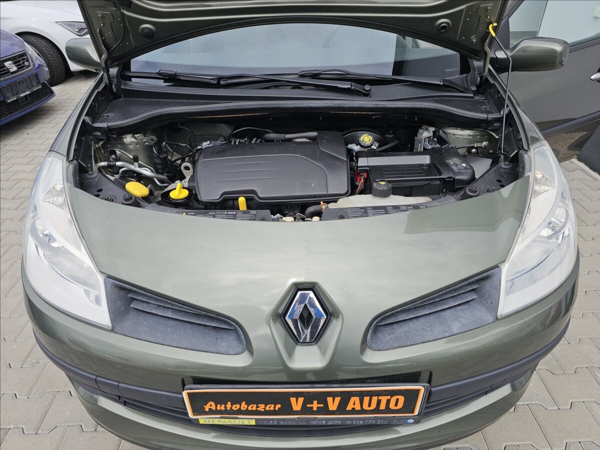 Renault Clio Kombi 1,1 l 55 kw