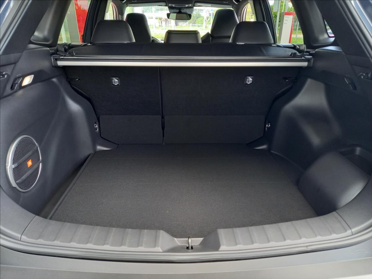 Toyota Corolla Cross SUV 2,0 l 131 kw