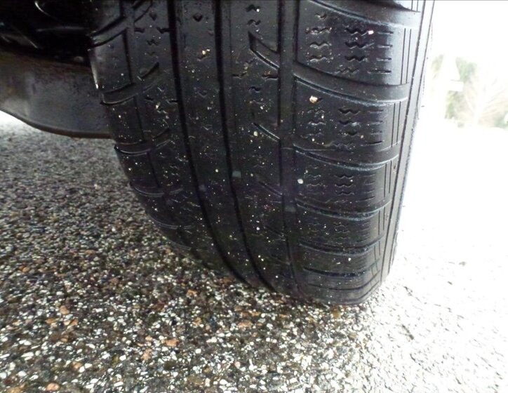 Volkswagen Touran Kombi 2,0 l 100 kw