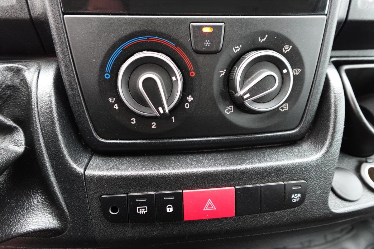 Peugeot Boxer Ostatní 2,2 l 81 kw