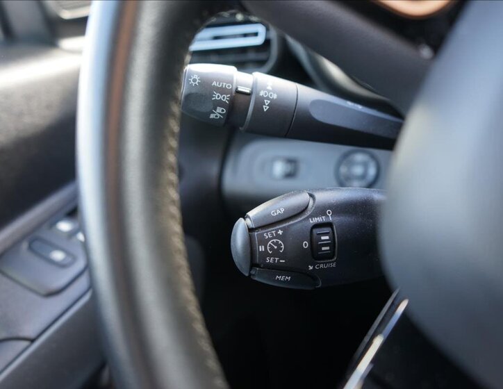 Citroën Berlingo MPV 1,5 l 96 kw