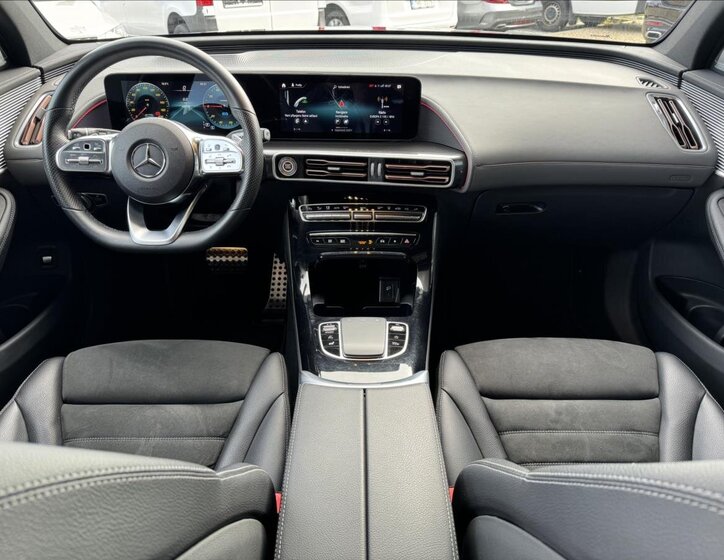 Mercedes-Benz EQC 24