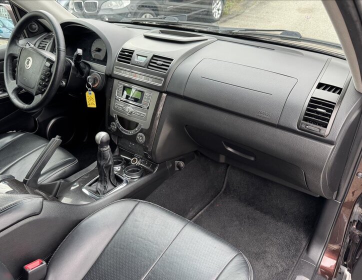 SsangYong Rexton SUV / Terénní 2,0 l 114 kw