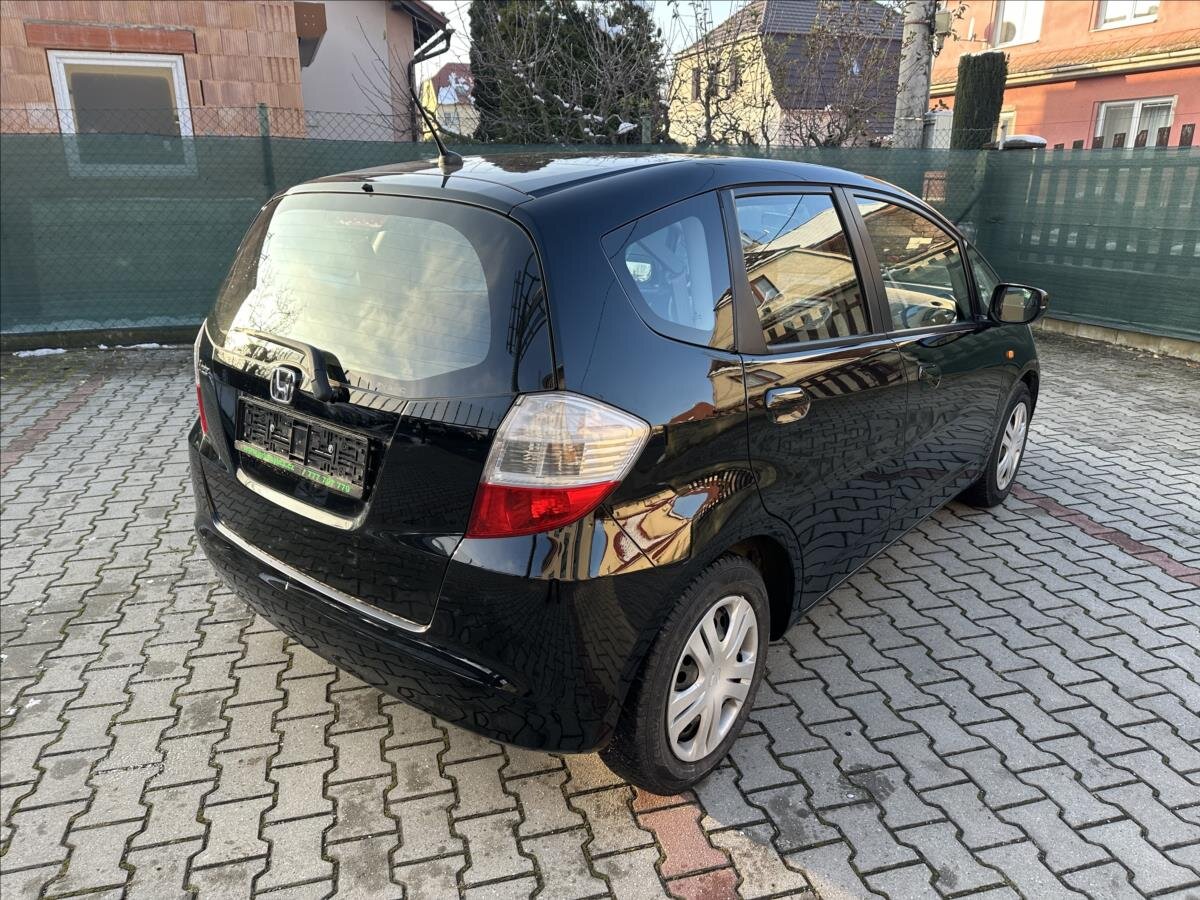 Honda Jazz Hatchback 1,2 l 66 kw
