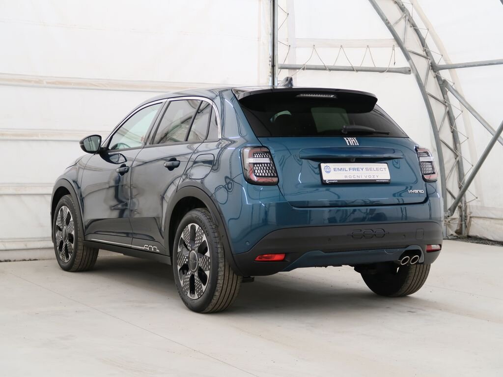 Fiat 600 Hatchback 1,2 l 100 kw