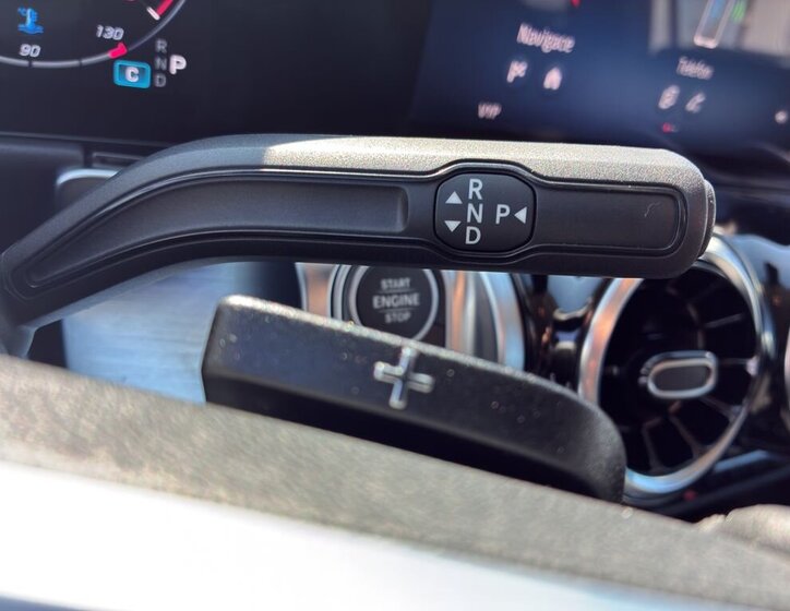 Mercedes-Benz GLB SUV / Terénní 2,0 l 85 kw