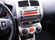 Toyota Urban Cruiser 17