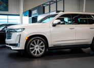 Cadillac Escalade 14