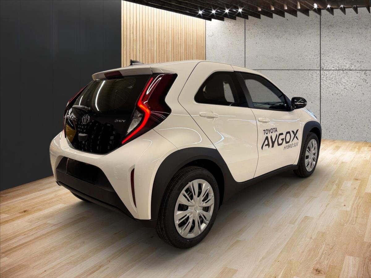 Toyota Aygo Hatchback 1,5 l 85 kw
