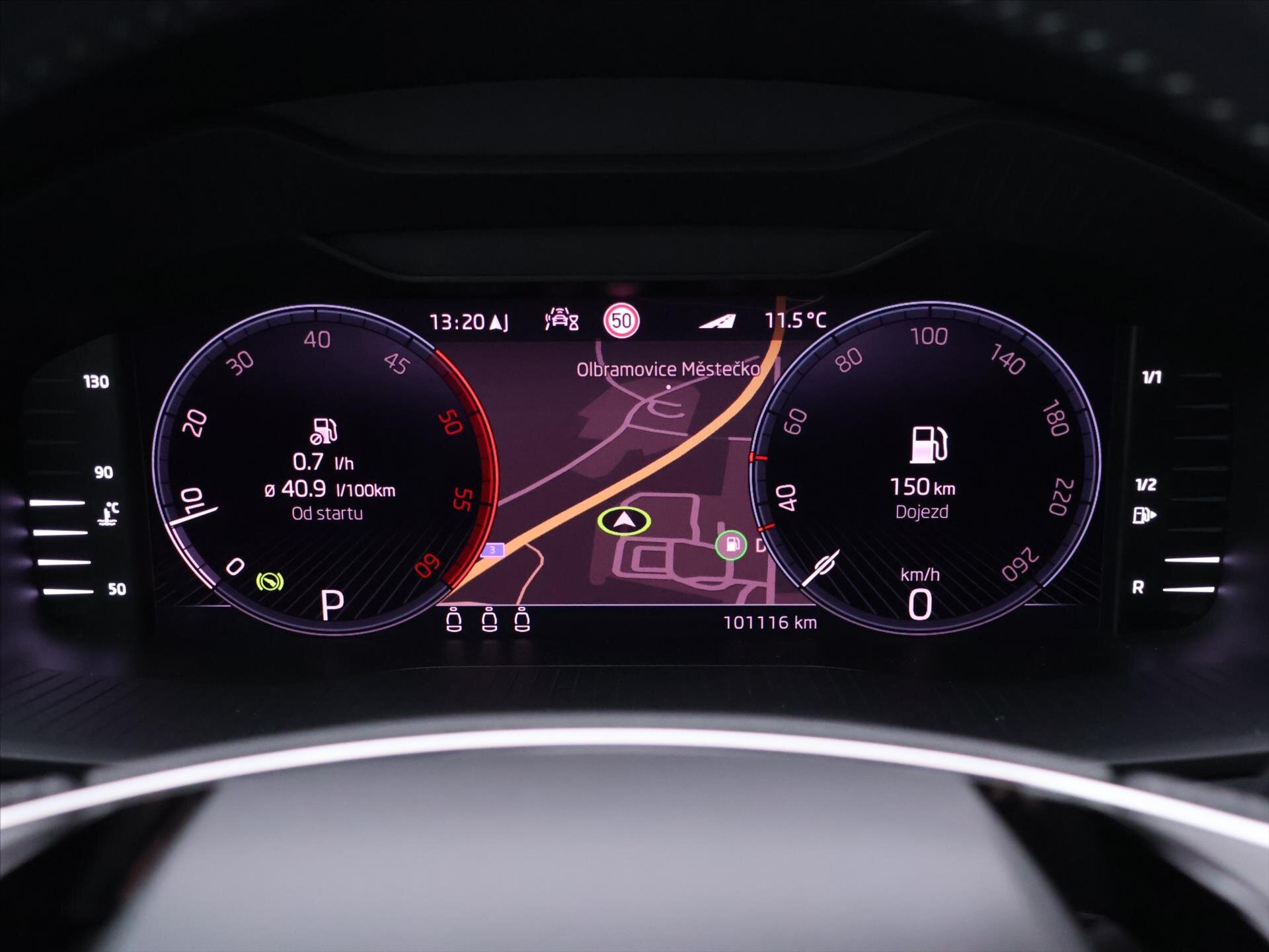 Škoda Karoq SUV / Terénní 2,0 l 110 kw